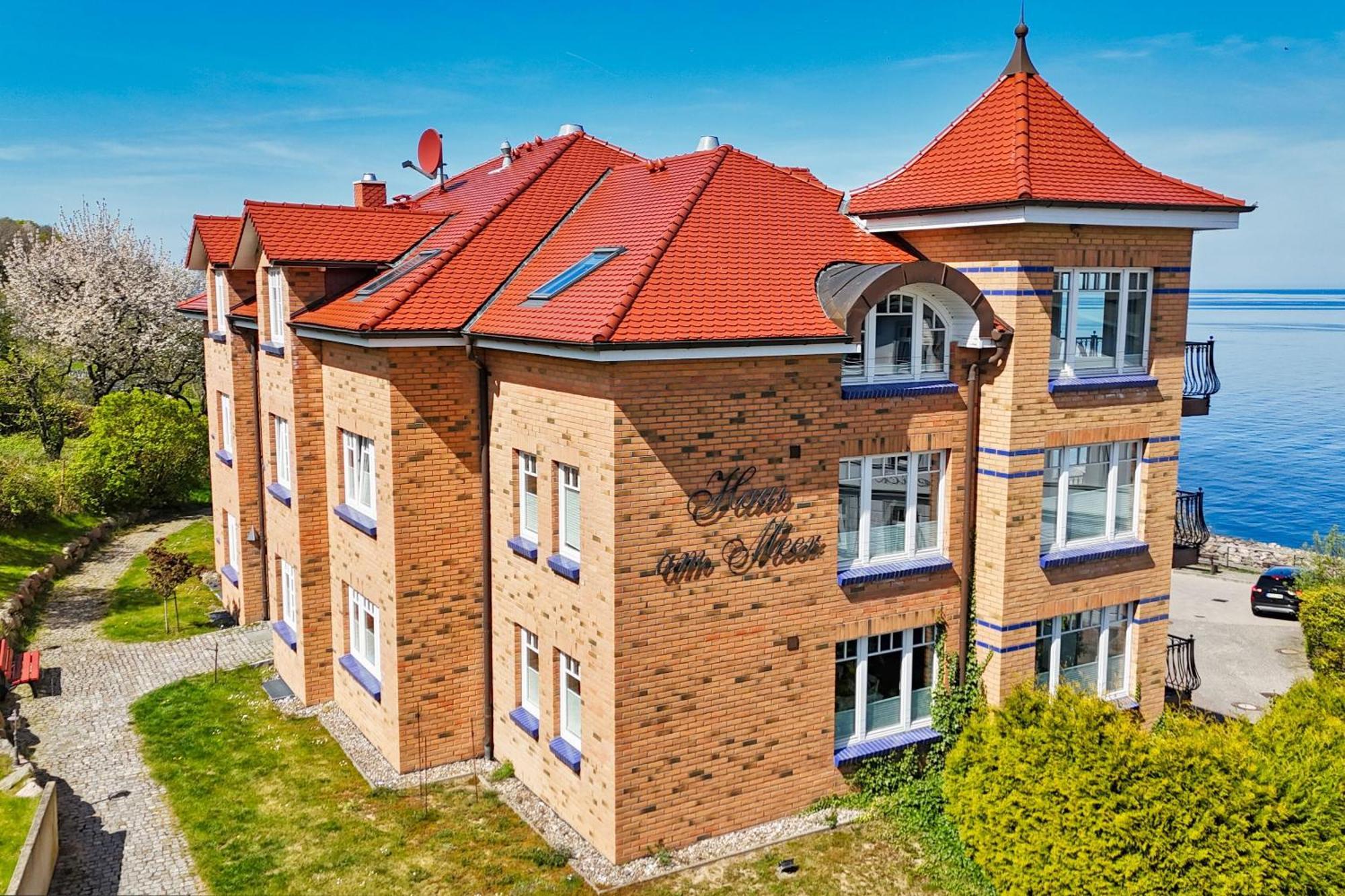 Ferienwohnung Mit Traumhaftem Meerblick - Haus Am Meer Fewo 01 Lohme Buitenkant foto
